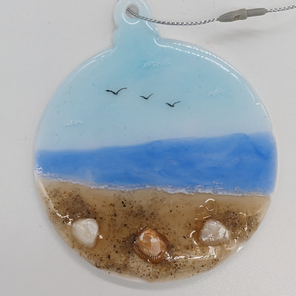 Seas and Greeting Ornament Front