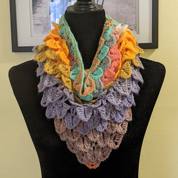 Dragon Scales Shawlette in Pixie