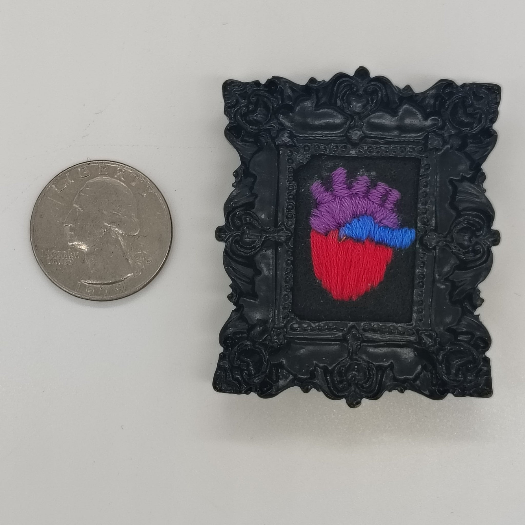 Tiny Embroidery - Anatomical Heart