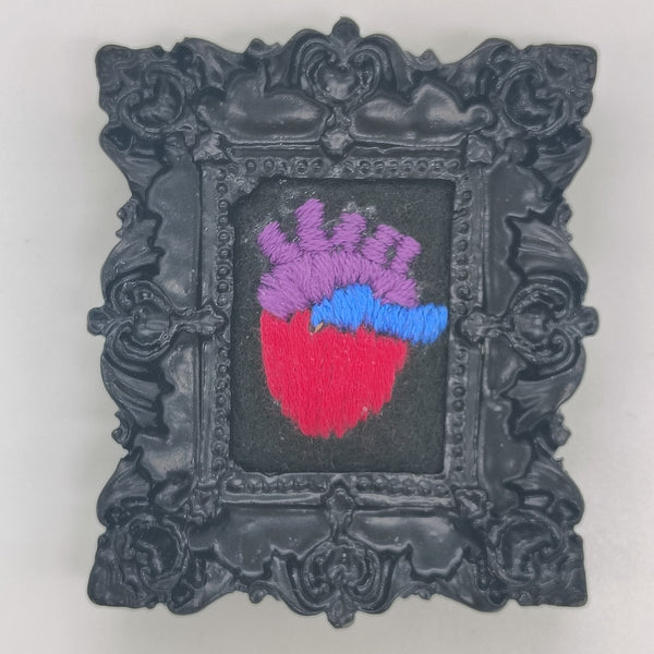 Tiny Embroidery - Anatomical Heart