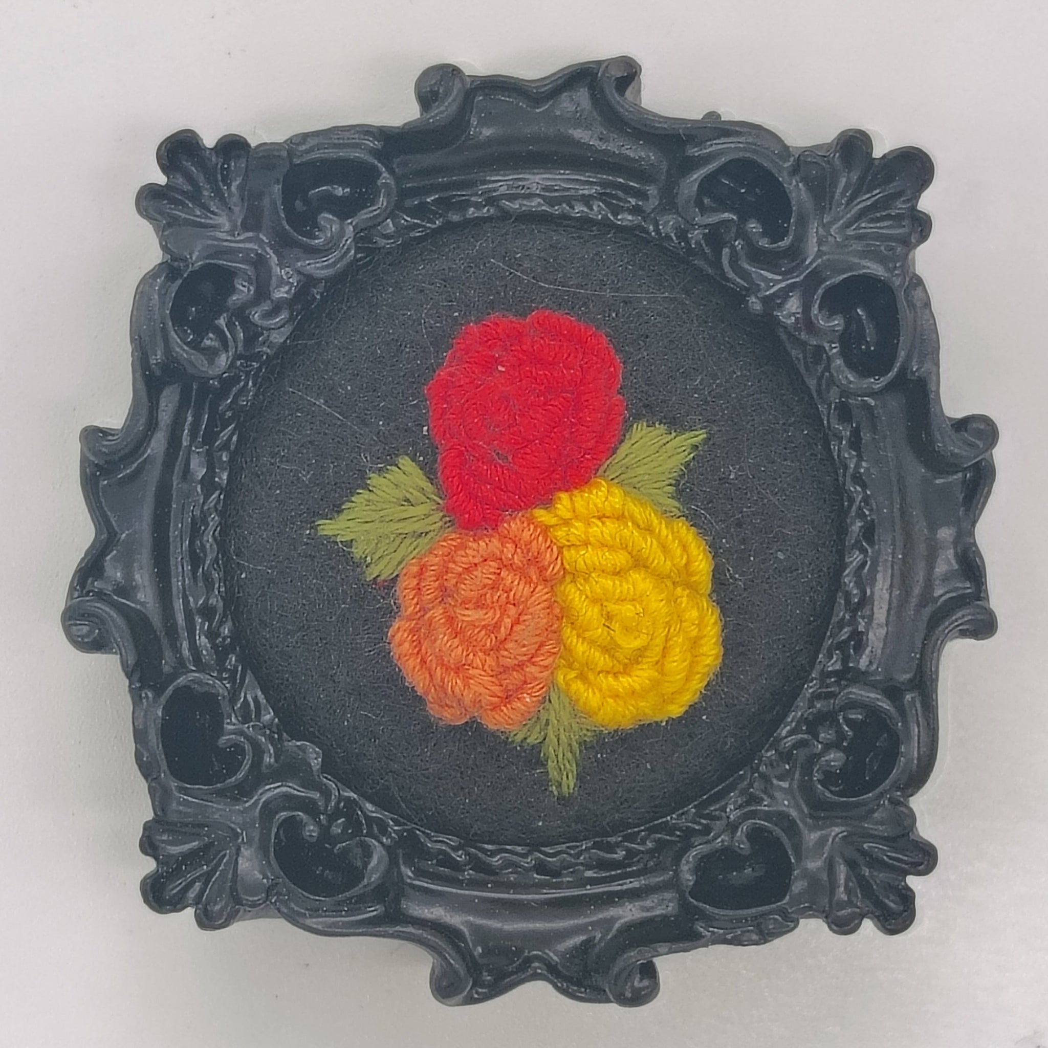 Tiny Embroidery - Triple Bouquets