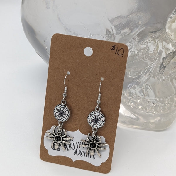 Spider Earrings (Cameo Disc Options)