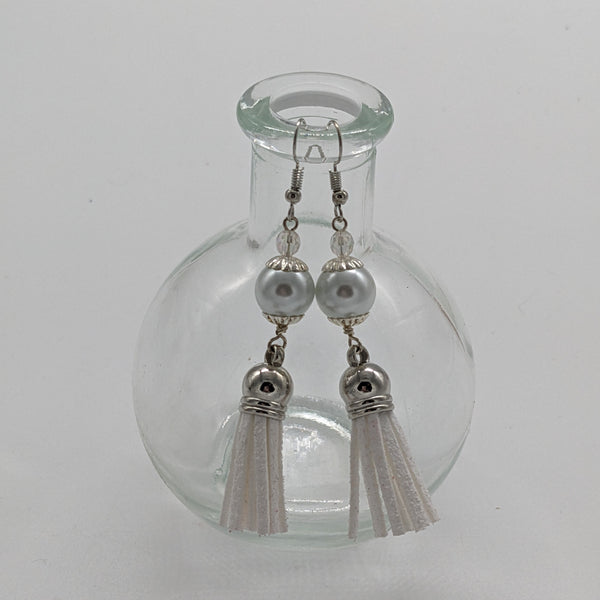 B - Glass Pearl with White Tassel