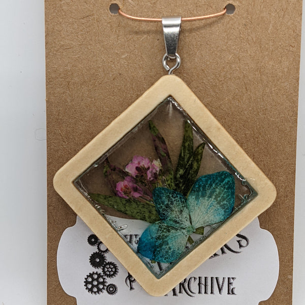 Light Square and Flowers Pendant